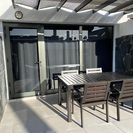 Maspalomas Lago Industrial Style Exterior photo