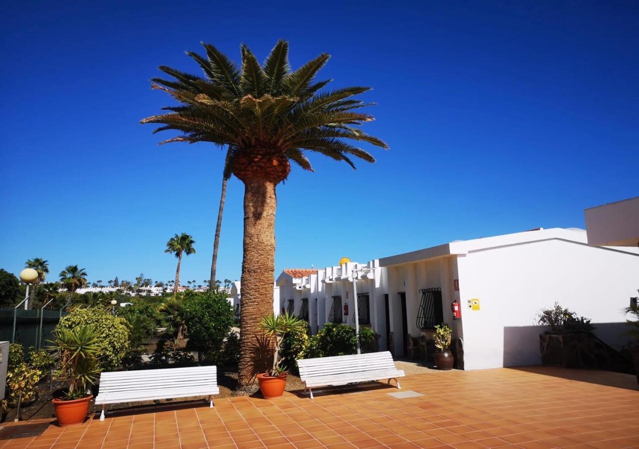 Maspalomas Lago Industrial Style Exterior photo