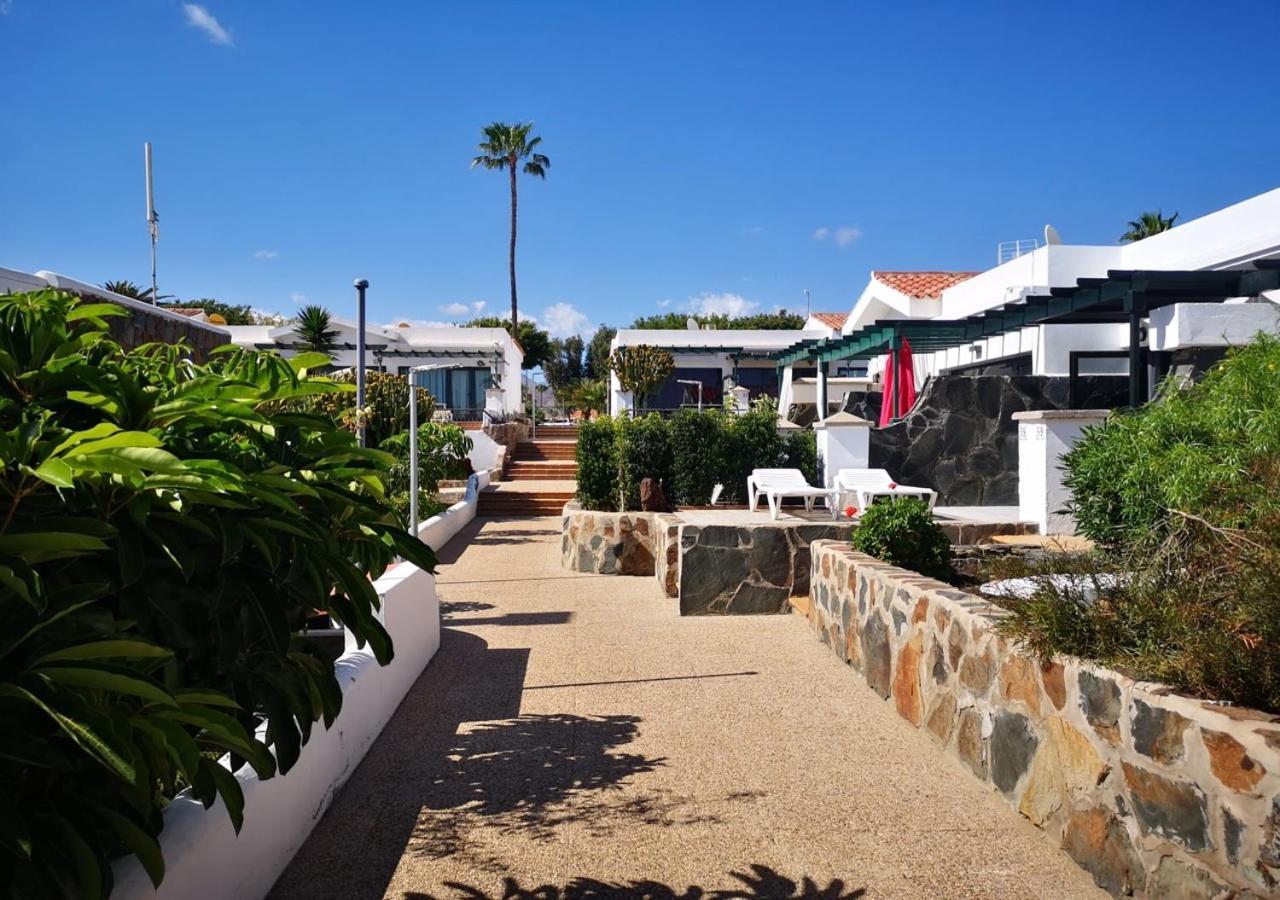 Maspalomas Lago Industrial Style Exterior photo