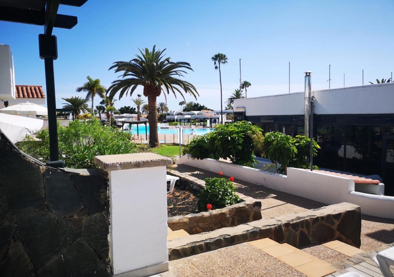 Maspalomas Lago Industrial Style Exterior photo