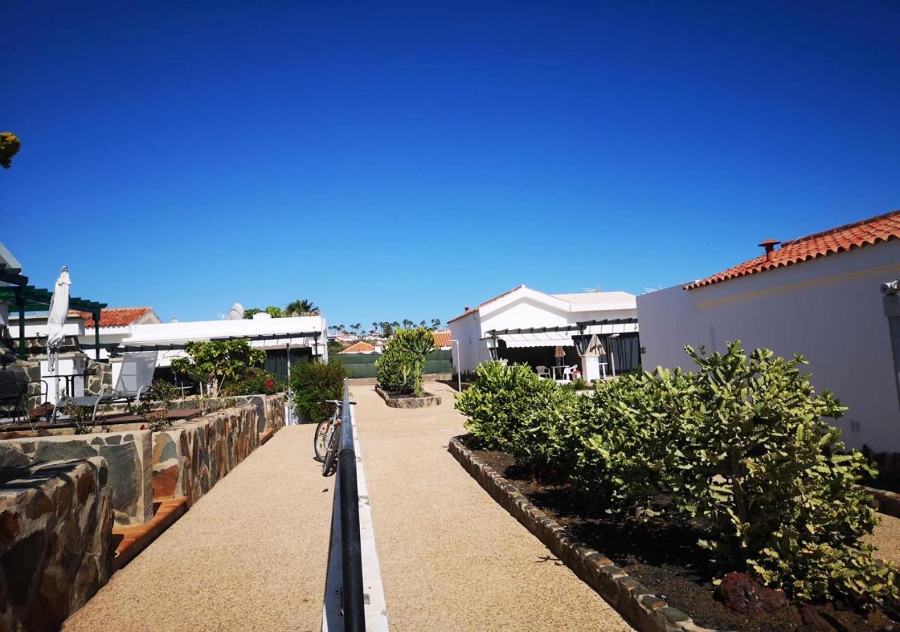 Maspalomas Lago Industrial Style Exterior photo
